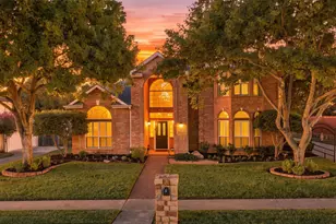 7609 Oak Knoll Dr, North Richland Hills, TX 76182 - Photo 1