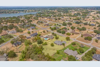 2105 Wood Duck Lane, Granbury, TX 76049 - Photo 34