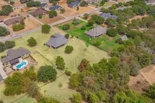 2105 Wood Duck Ln, Granbury, TX 76049 - Photo 32