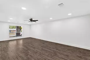 8949 Shorelark Dr, Dallas, TX 75217 - Photo 26
