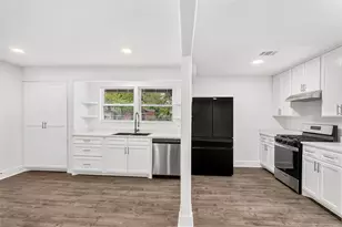 8949 Shorelark Dr, Dallas, TX 75217 - Photo 28