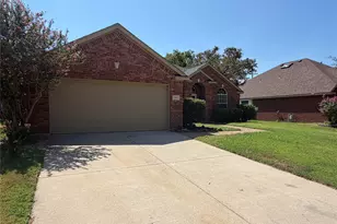 1584 Meadowview, Corinth, TX 76210 - Photo 4