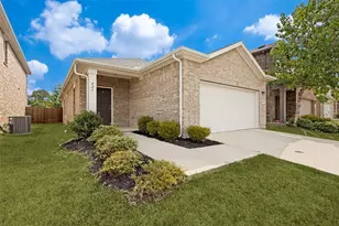 421 Covington Cv, Princeton, TX 75407 - Photo 2