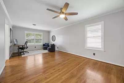 10619 Longmeadow Drive, Dallas, TX 75238 - Photo 16