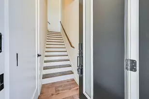 2247 Mail Ave, Dallas, TX 75235 - Photo 6