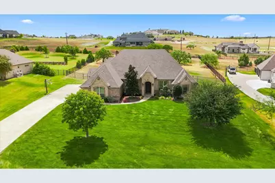 196 Bearclaw Circle, Aledo, TX 76008 - Photo 1