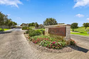 196 Bearclaw Cir, Aledo, TX 76008 - Photo 4