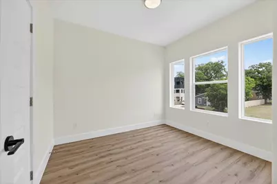 [Address not provided], Dallas, TX 75215 - Photo 18