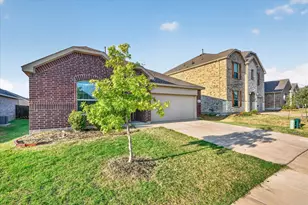 1222 Smoketree Ln, Princeton, TX 75407 - Photo 2