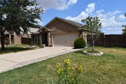 215 Dodge City Trail, Newark, TX 76071 - Photo 40