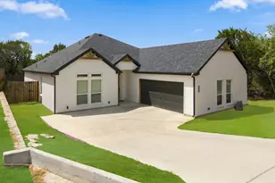 4822 Wichita St, Granbury, TX 76048 - Photo 1