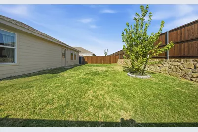 14137 Golden Bridge Drive, Pilot Point, TX 76258 - Photo 26