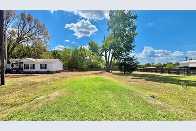 545 Comanche Drive, Quitman, TX 75783 - Photo 2
