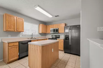 1578 Thornhill Lane, Little Elm, TX 75068 - Photo 10