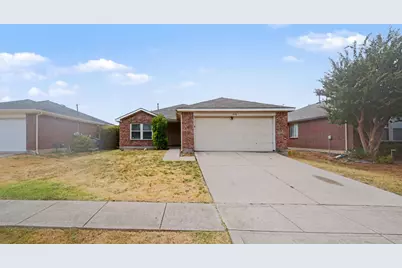 1578 Thornhill Lane, Little Elm, TX 75068 - Photo 4