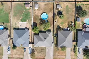 612 Parker Ln, Granbury, TX 76048 - Photo 28