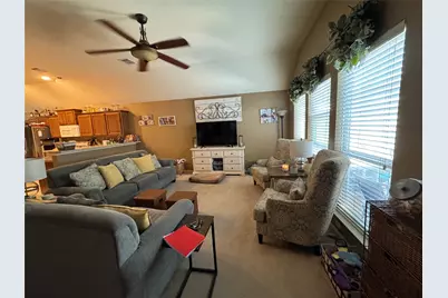 1240 Cottonwood Drive, Crowley, TX 76036 - Photo 4