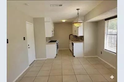 1411 Clearfield Drive, Cleburne, TX 76033 - Photo 4