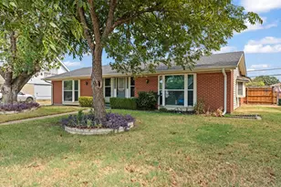 2906 Cheyenne St, Irving, TX 75062 - Photo 1