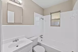 2921 Needles St, Euless, TX 76040 - Photo 6