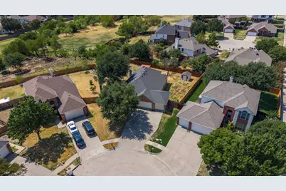 8102 Mansanillo Court, Arlington, TX 76002 - Photo 34
