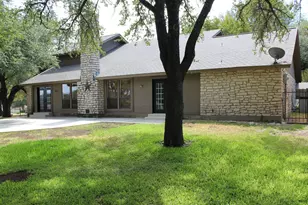 115 Sandra Palmer St, Stephenville, TX 76401 - Photo 32