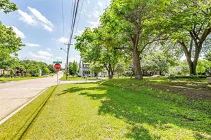 2100 Ashland Ave, Fort Worth, TX 76107 - Photo 2