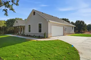 209 Waterford Dr, Weatherford, TX 76086 - Photo 2