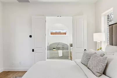 6860 Southridge Drive, Dallas, TX 75214 - Photo 26