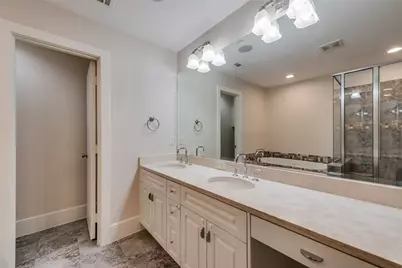 2606 Shelby Avenue #101, Dallas, TX 75219 - Photo 16