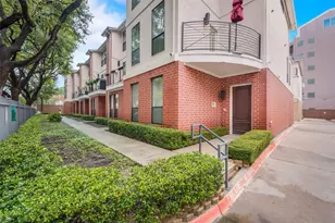 2606 Shelby Ave, Dallas, TX 75219 - Photo 1
