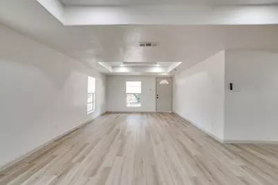 407 Ada Street, Cleburne, TX 76031 - Photo 14