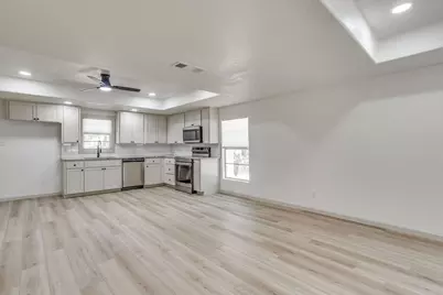 407 Ada Street, Cleburne, TX 76031 - Photo 12