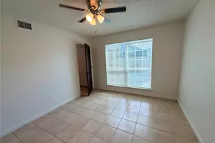 2410 Summer Pl Dr, Arlington, TX 76014 - Photo 12