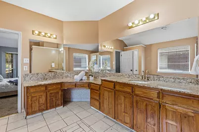 2324 Boardwalk Drive, Mesquite, TX 75181 - Photo 14