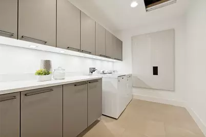 2025 Woodall Rodgers Freeway #23, Dallas, TX 75201 - Photo 24