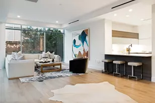 2025 Woodall Rodgers Fwy, Dallas, TX 75201 - Photo 12