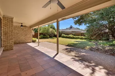 2114 Meadows Circle, Sherman, TX 75092 - Photo 28