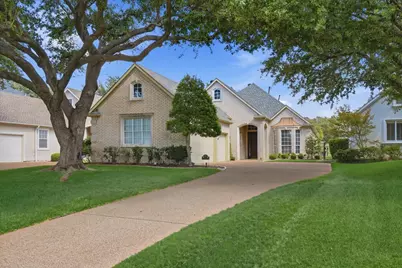 5556 Southern Hills Drive, Frisco, TX 75034 - Photo 1
