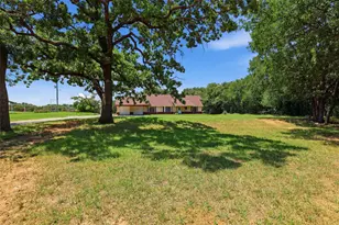 4298 Knob Rd, Springtown, TX 76082 - Photo 4
