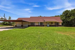 4298 Knob Rd, Springtown, TX 76082 - Photo 2