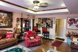 4521 Kelton Dr, Dallas, TX 75209 - Photo 4