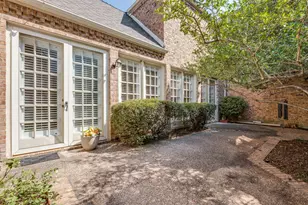 7984 Caruth Ct, Dallas, TX 75225 - Photo 28