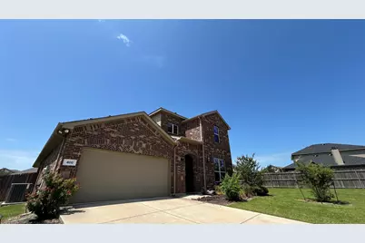 400 Plum Court, Burleson, TX 76028 - Photo 2