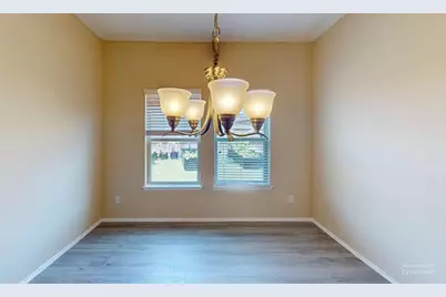 400 Plum Court, Burleson, TX 76028 - Photo 10
