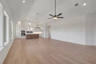 4719 Boyds Branch Dr, Arlington, TX 76005 - Photo 16