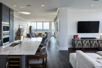 2200 Victory Avenue #2207, Dallas, TX 75219 - Photo 10