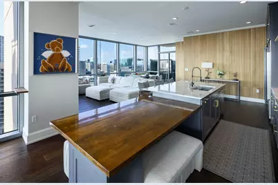 2200 Victory Avenue #2207, Dallas, TX 75219 - Photo 4