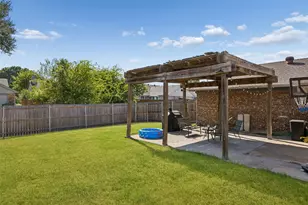 626 Echo Dr, Garland, TX 75040 - Photo 26