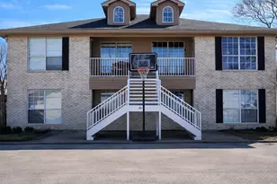 609 Race St, Crowley, TX 76036 - Photo 2